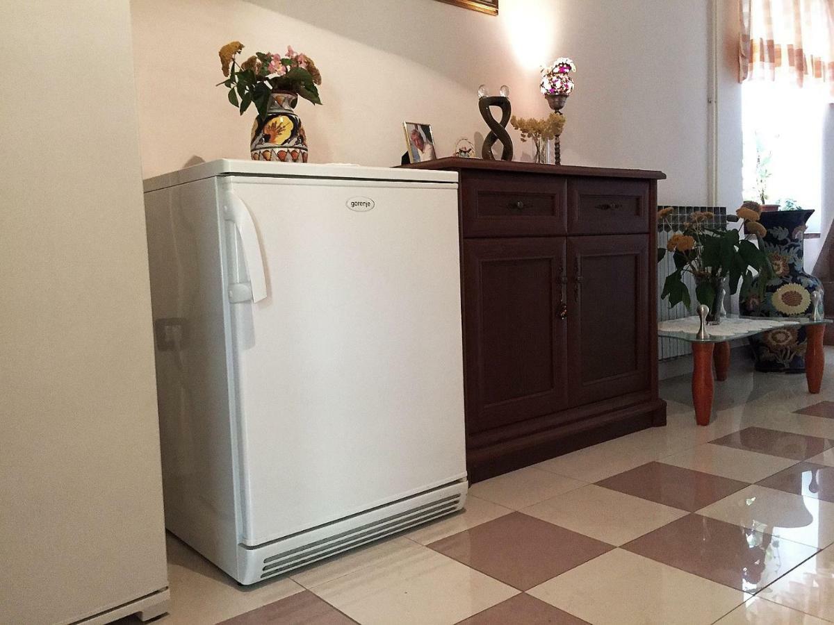 Rooms Vinka,Stomorska Luaran gambar